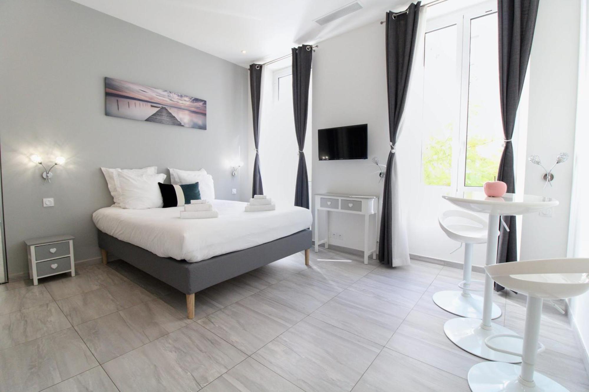 4 Bedrooms 4 Bathrooms Terrace カンヌ エクステリア 写真