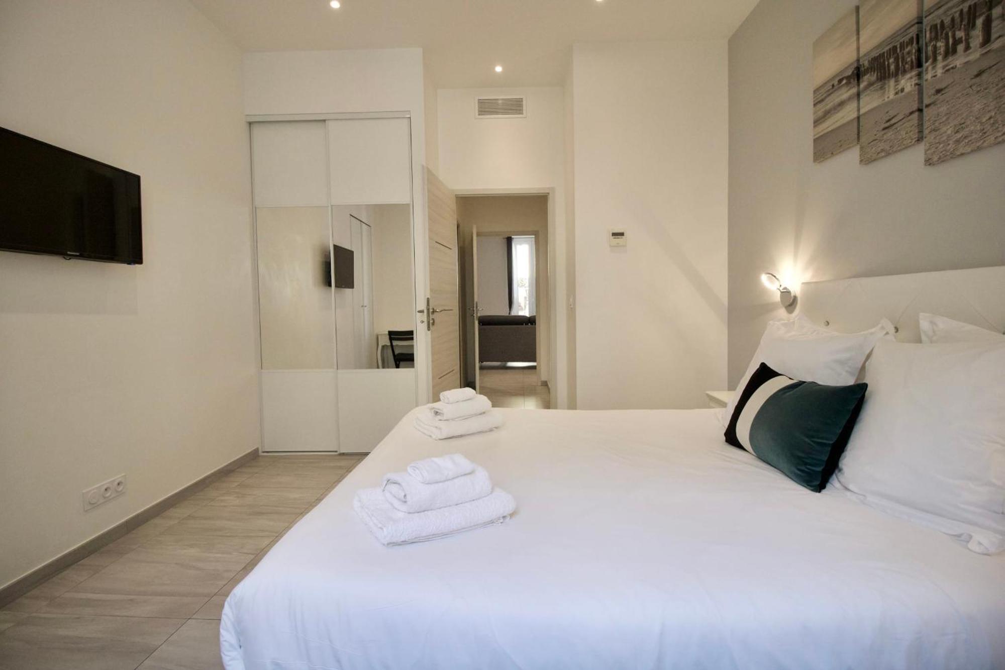4 Bedrooms 4 Bathrooms Terrace カンヌ エクステリア 写真